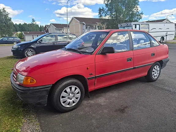 Opel Astra 1993 photo 2