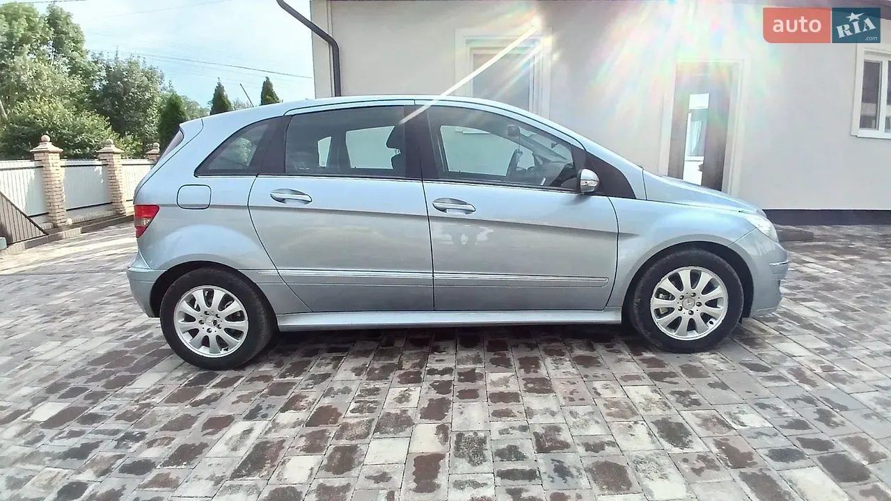 Mercedes-Benz B-Class 2006 photo 3