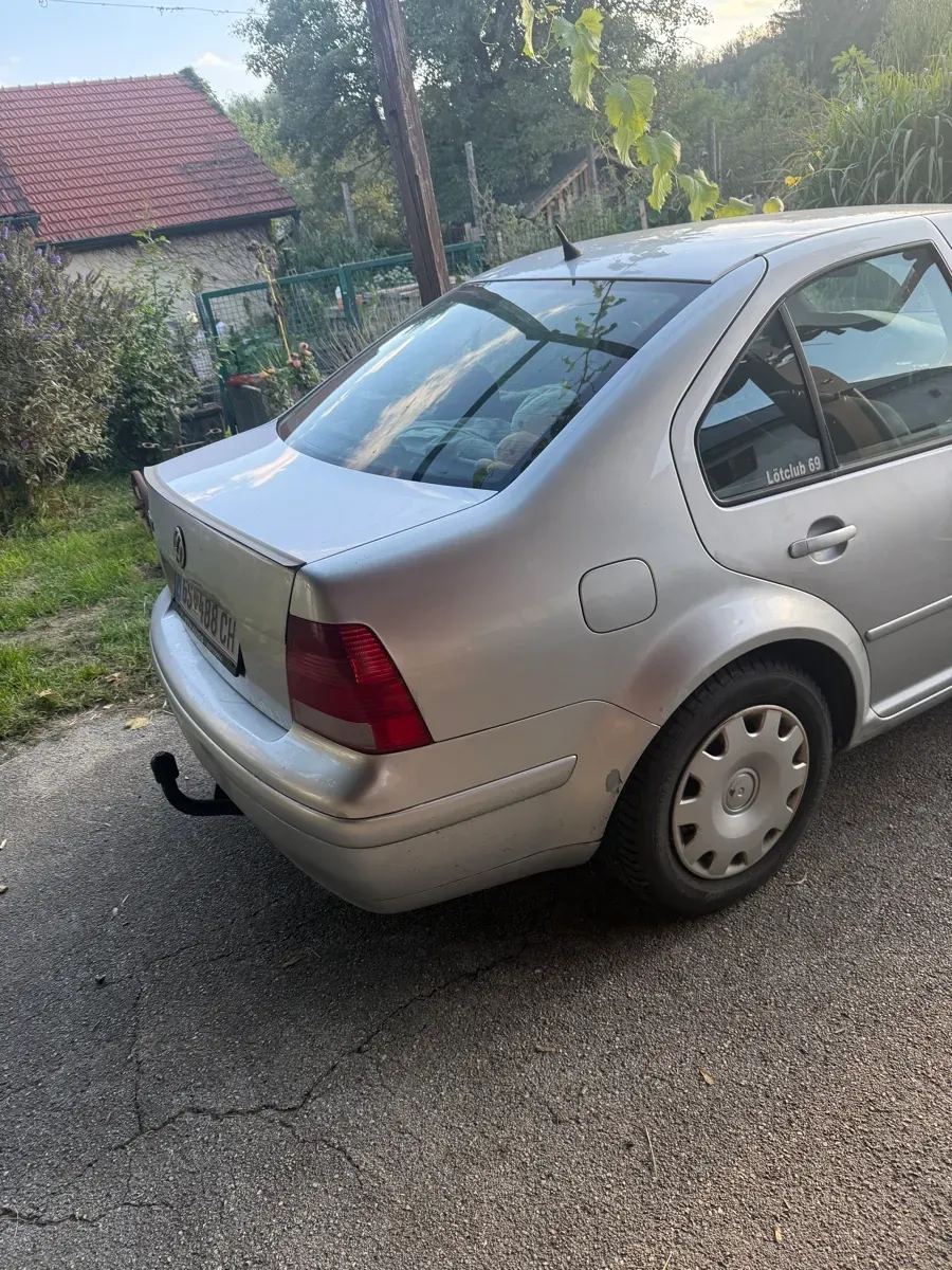 Volkswagen Bora 2003 photo 3
