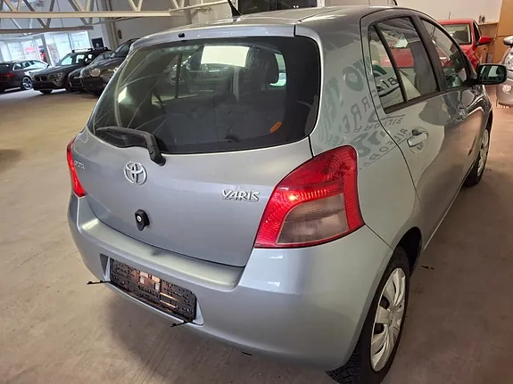 Toyota Yaris 2008 photo 4