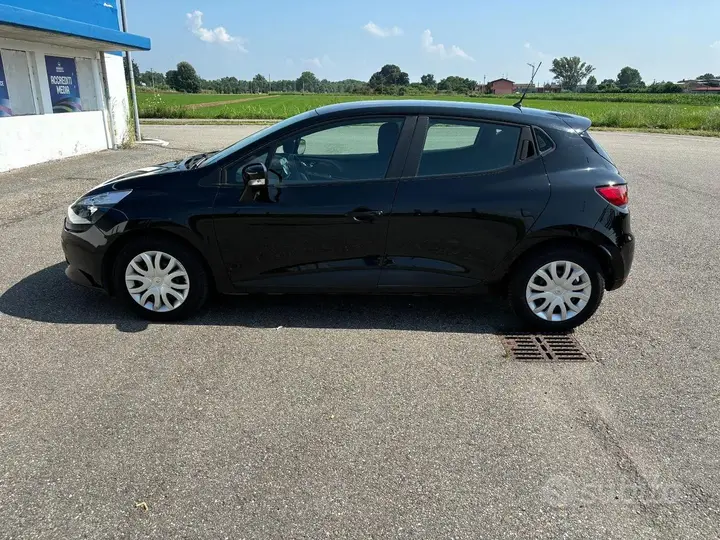 Renault Clio 2014 photo 3