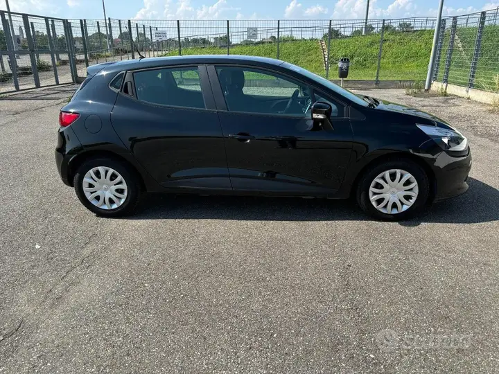 Renault Clio 2014 photo 4