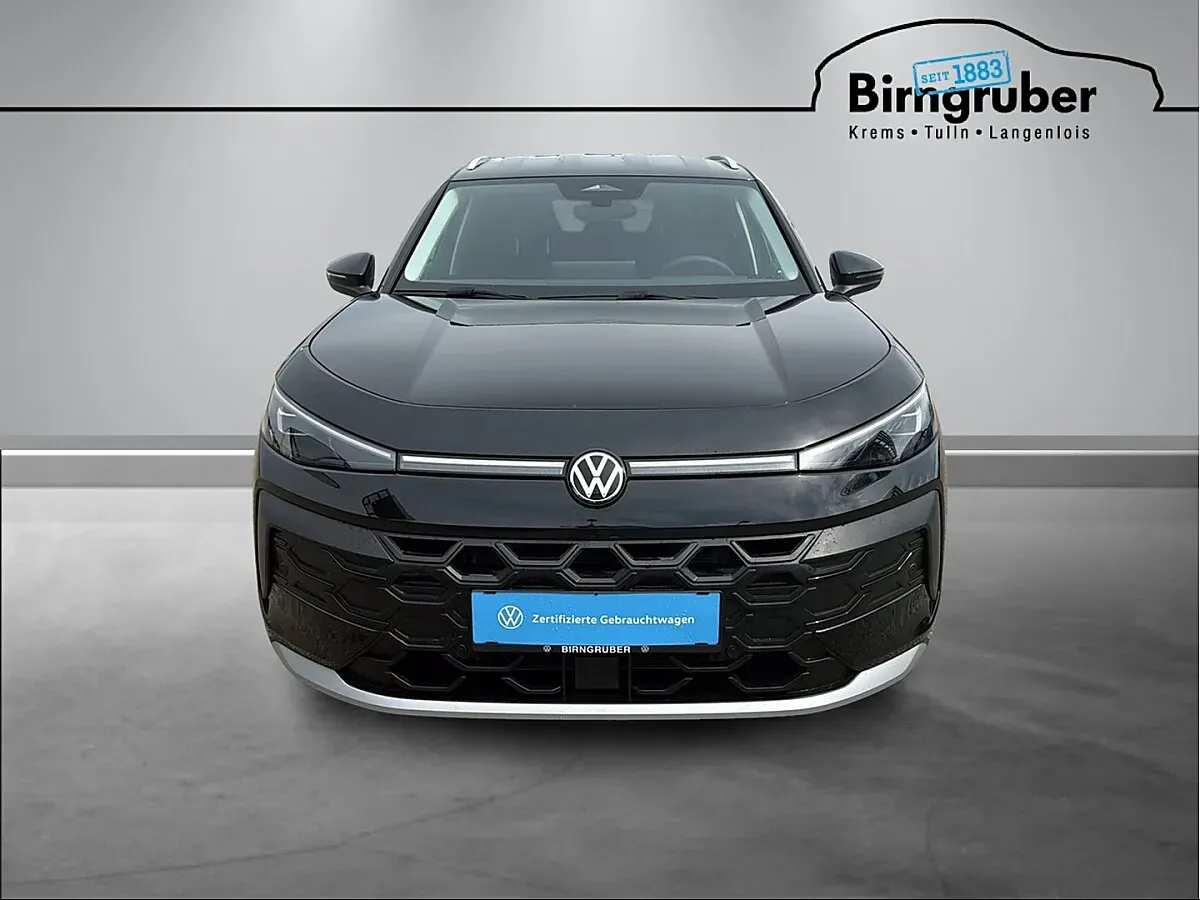 Volkswagen T-Roc 2026 photo 2