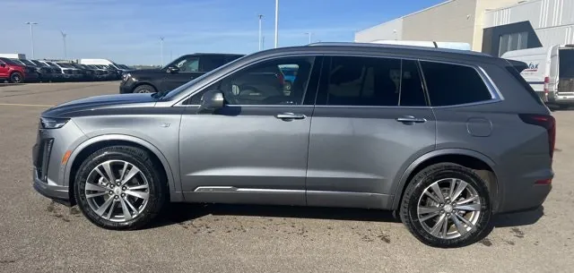 Cadillac Xt6 2022 photo 2