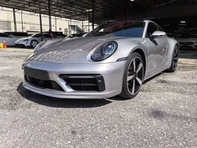 Porsche 911 Carrera 4S