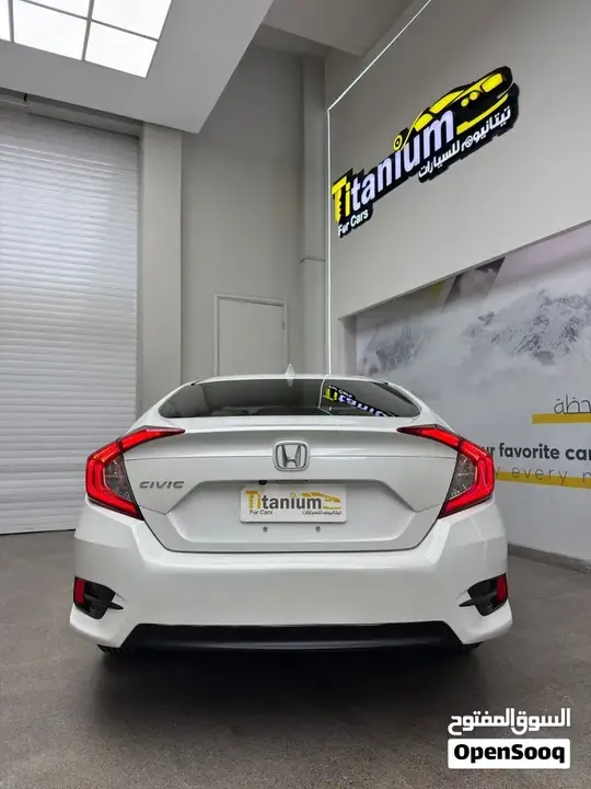 Honda Civic 2018 photo 3
