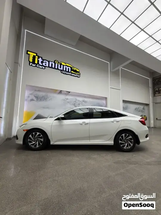 Honda Civic 2018 photo 4
