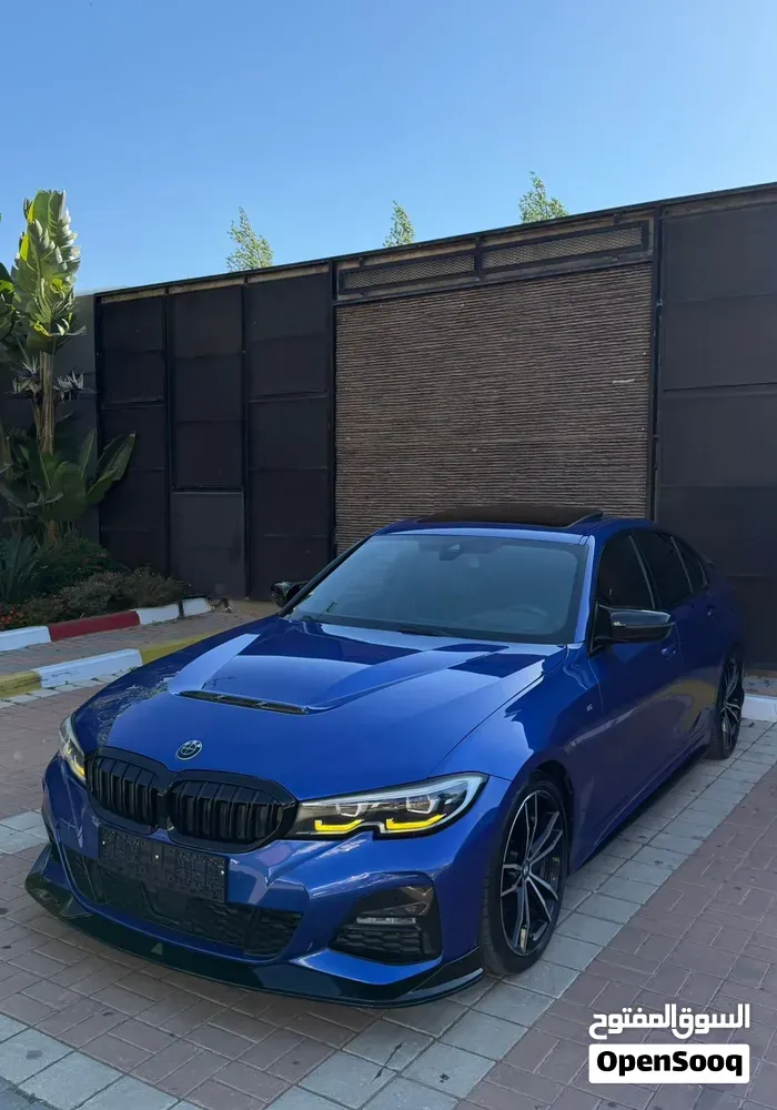 BMW 3 Series 2020 photo 2