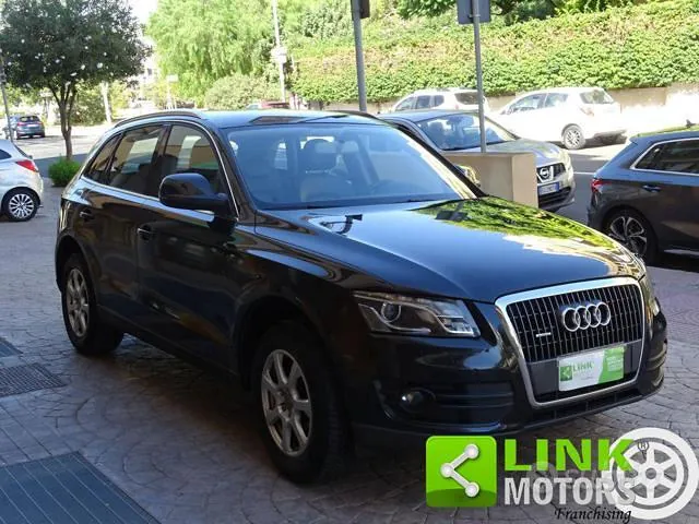 Audi Q5 2010 photo 3