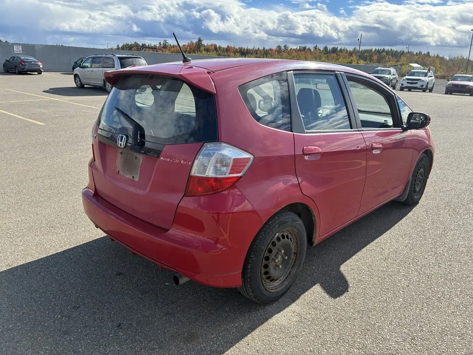 Honda Fit 2009 photo 2