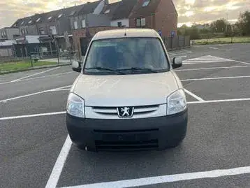 Peugeot Partner 2007 photo 2