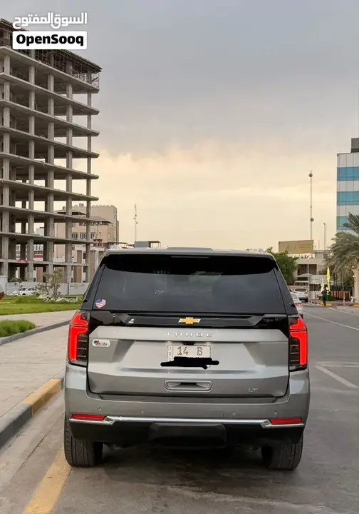 Chevrolet Tahoe 2025 photo 2