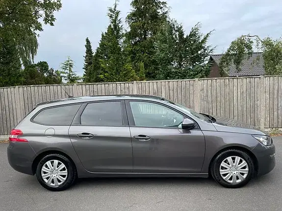 Peugeot 308 2016 photo 3