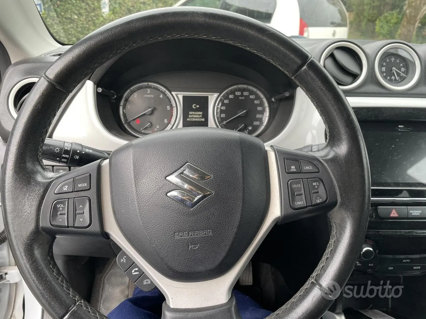 Suzuki Vitara 2015 photo 3