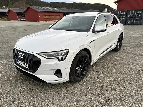 Audi E-Tron 2020 photo 2