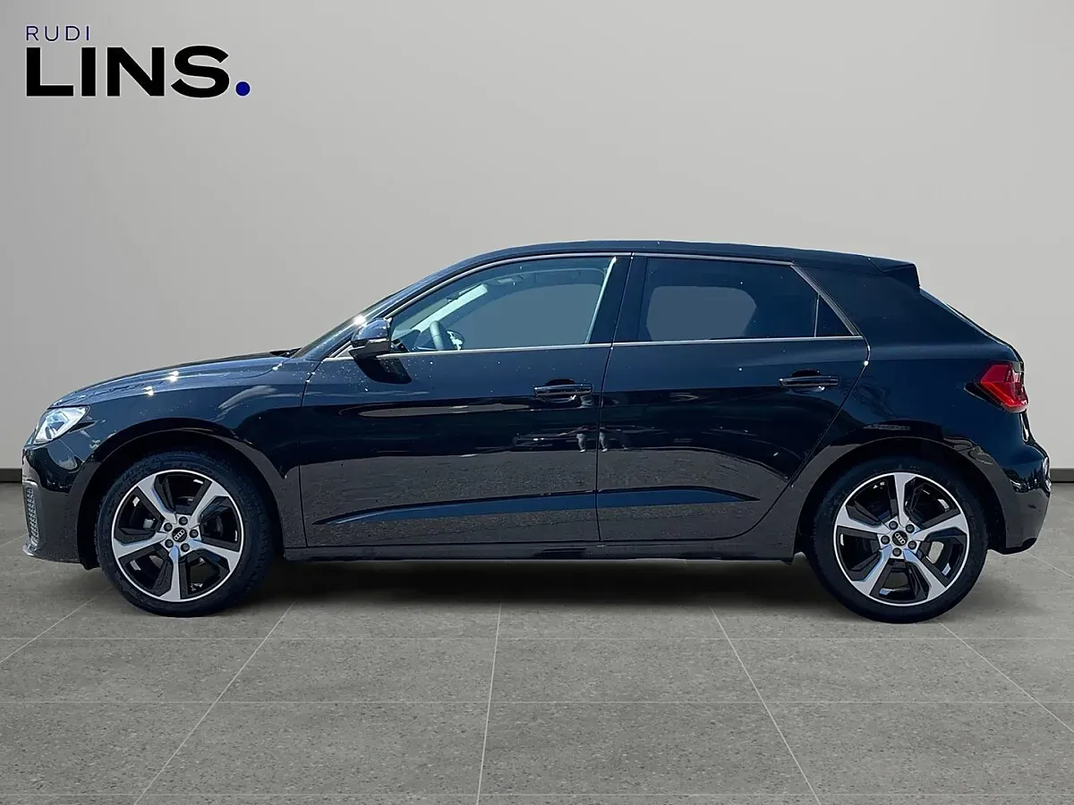 Audi A1 2026 photo 2