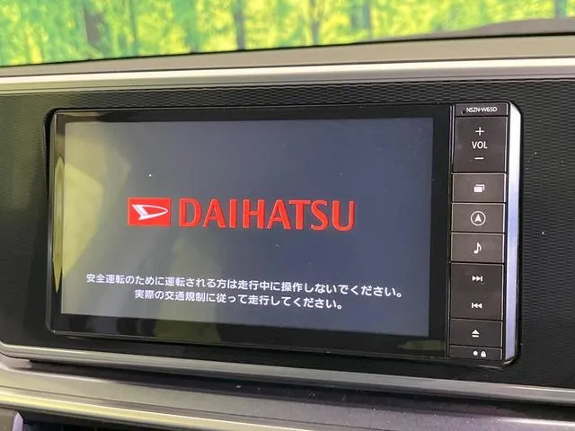 Daihatsu Cast 2015 photo 3