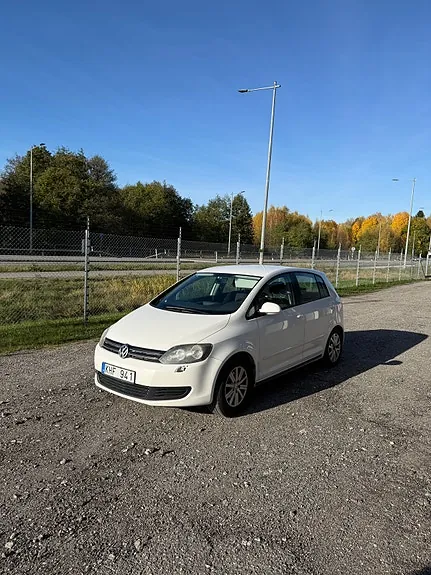 Volkswagen Golf Plus 2012 photo 2