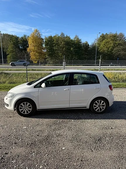 Volkswagen Golf Plus 2012 photo 3