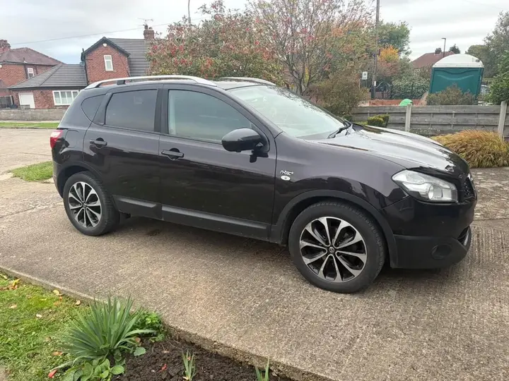 Nissan Qashqai 2013 photo 5