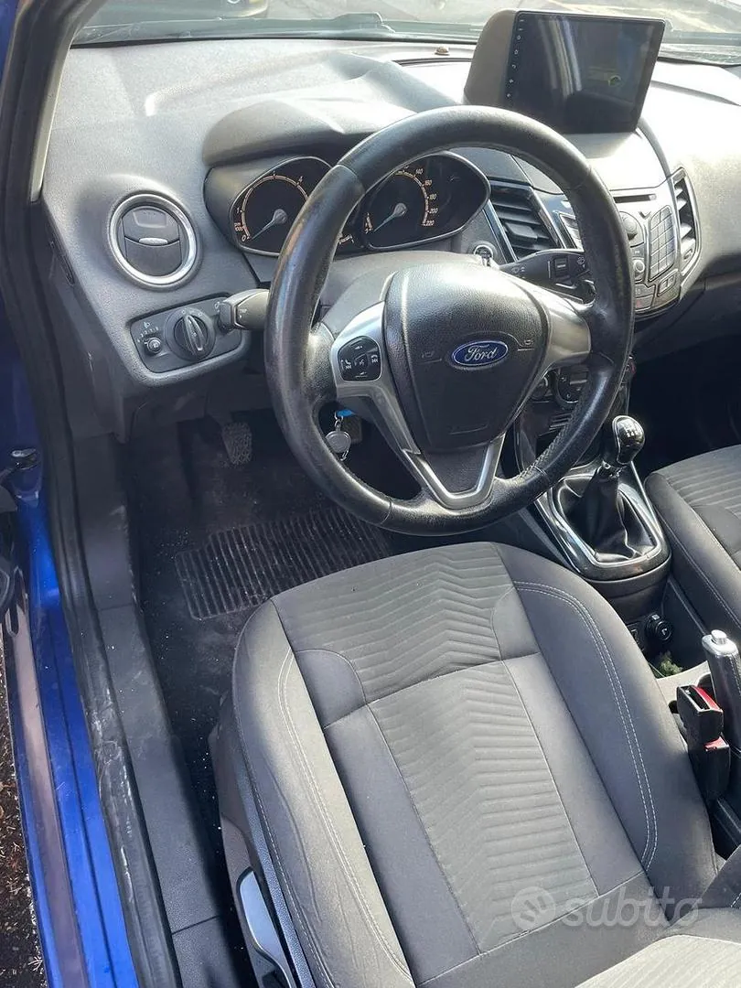 Ford Fiesta 2014 photo 5