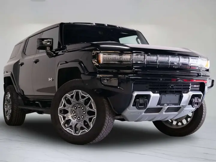 GMC Hummer Ev 2025 photo 2