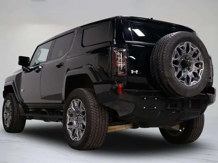 GMC Hummer Ev 2025 photo 5