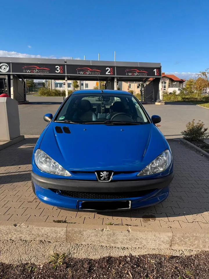 Peugeot 206