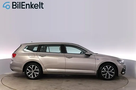 Volkswagen Passat 2020 photo 2