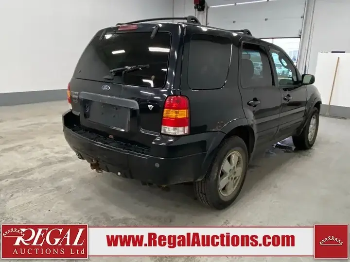 Ford Escape 2007 photo 3