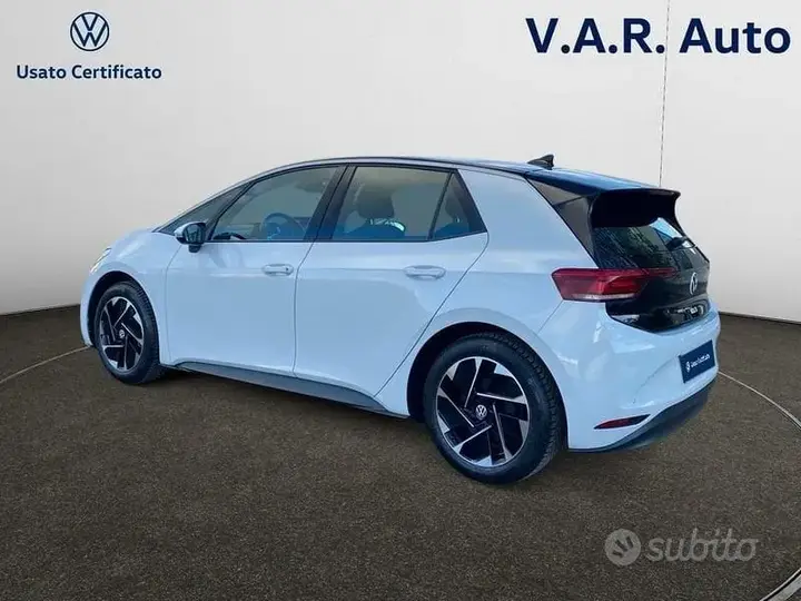 Volkswagen Id.3 2023 photo 3