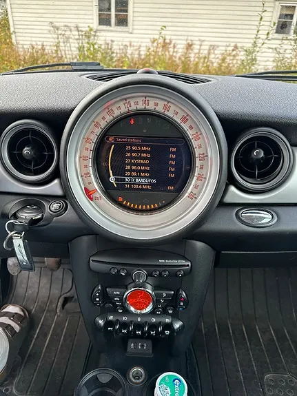 Mini One 2014 photo 3
