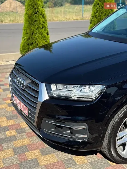Audi Q7 2017 photo 4