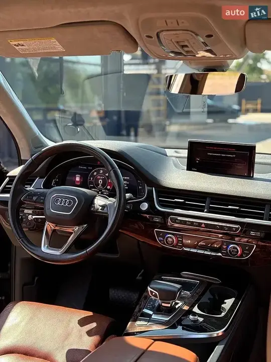 Audi Q7 2017 photo 5