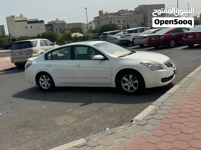 Nissan Altima 2008 photo 2
