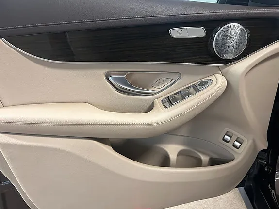 Mercedes-Benz Glc220 D 2018 photo 4