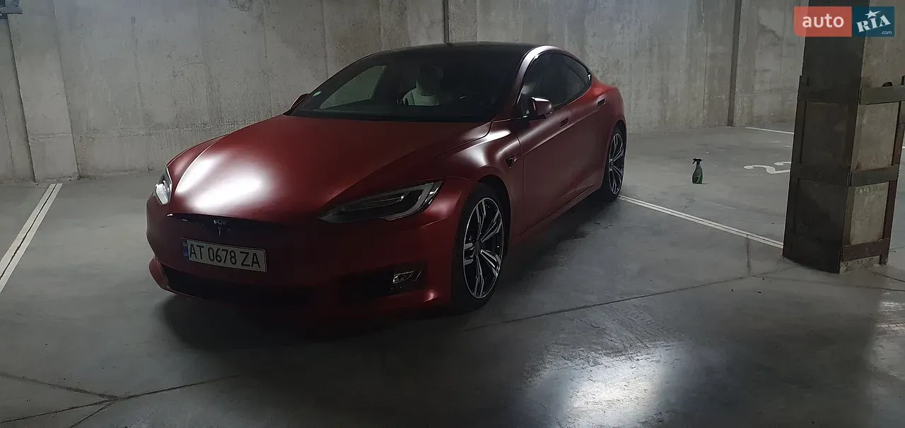Tesla Model S 2020 photo 3