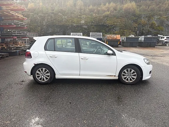Volkswagen Golf Vi 2011 photo 2