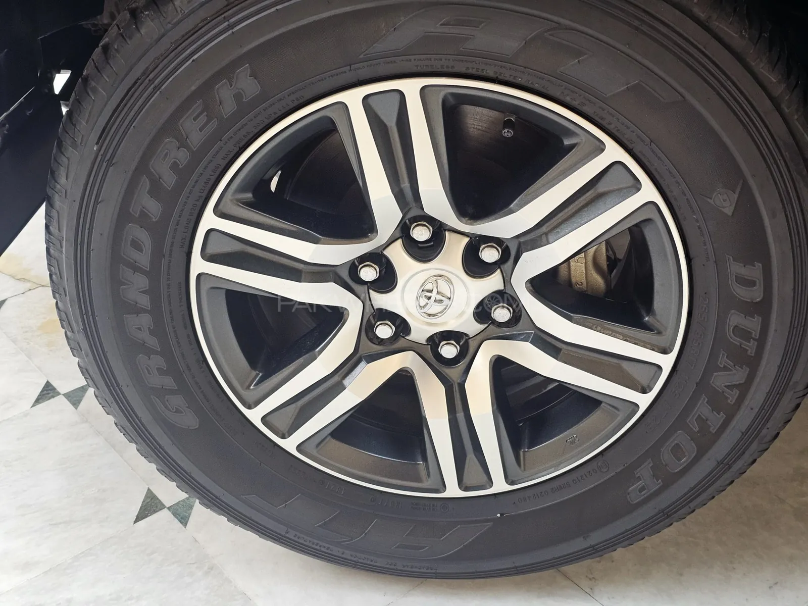 Toyota Fortuner