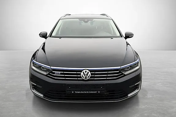 Volkswagen Passat 2018 photo 4