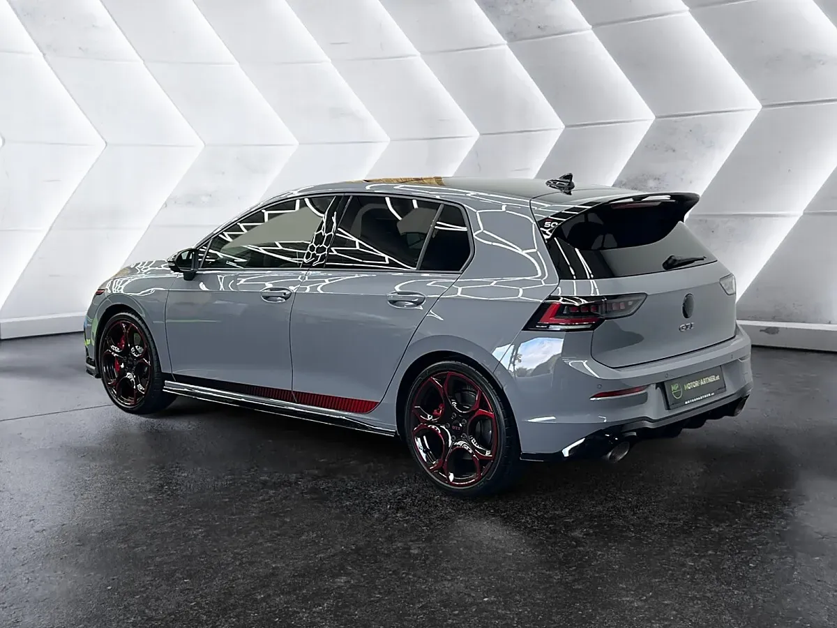 Volkswagen Golf Gti 2026 photo 3