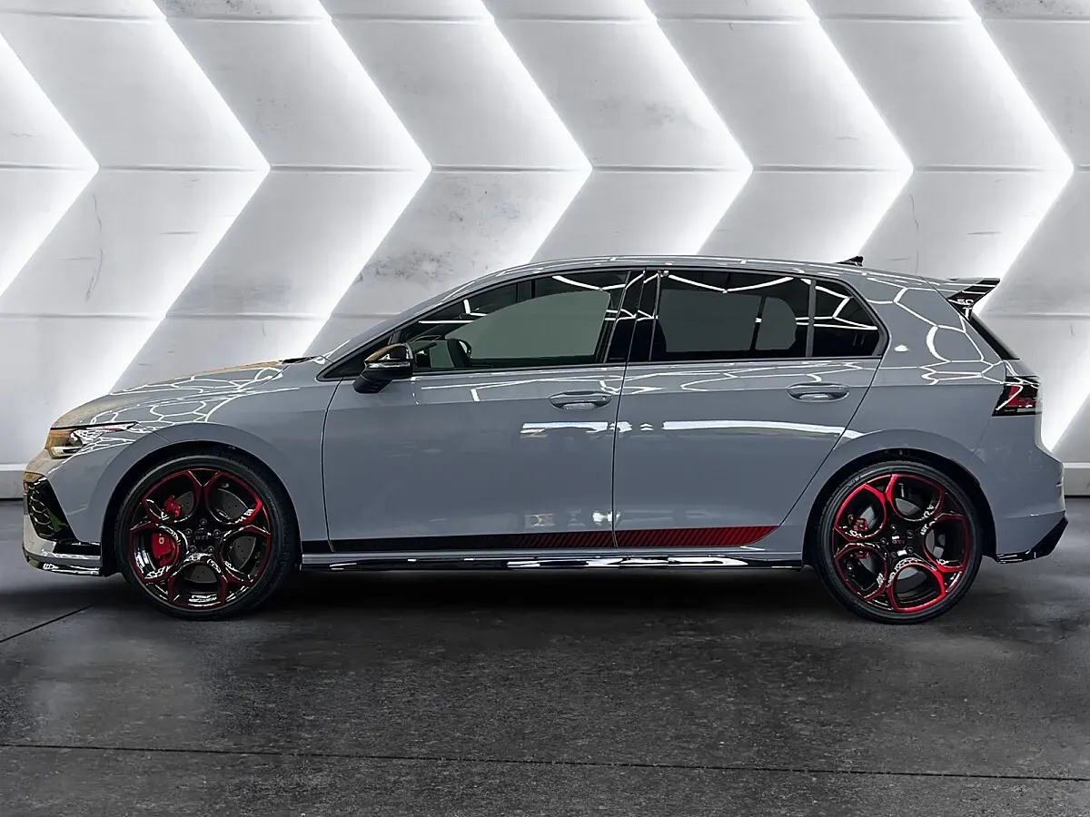Volkswagen Golf Gti 2026 photo 2