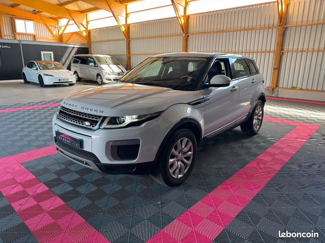 Land Rover Range Rover Evoque 2016 photo 3