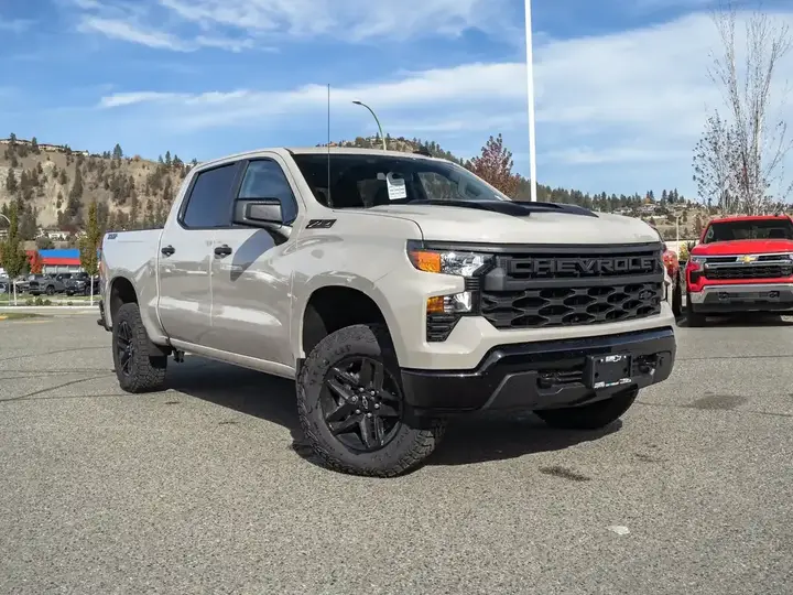 Chevrolet Silverado 1500 2026 photo 2