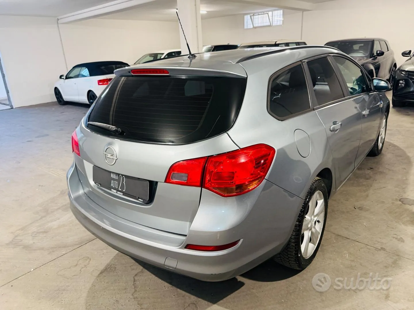 Opel Astra 2013 photo 5