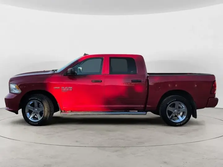 Ram 1500 Classic 2022 photo 3