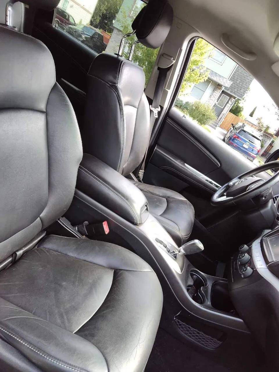 Dodge Journey 2012 photo 5