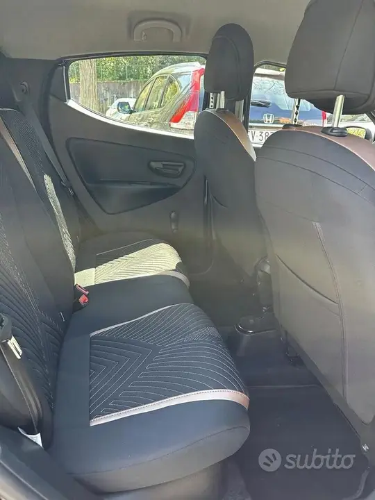 Lancia Ypsilon 2023 photo 5