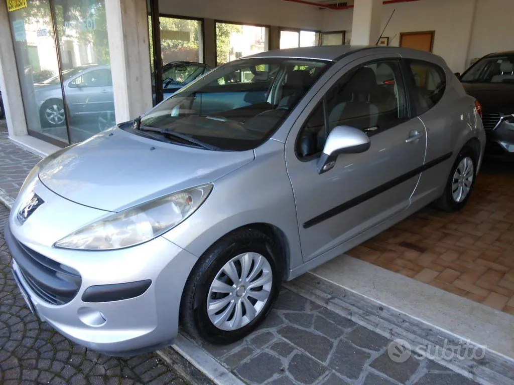 Peugeot 207