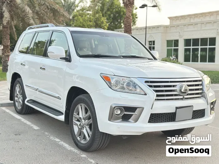 Lexus Lx 570 2014 photo 2